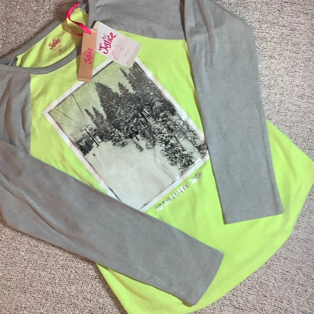 Girls Justice Tee Winter Scene Green Gray Large 12/14 NWT